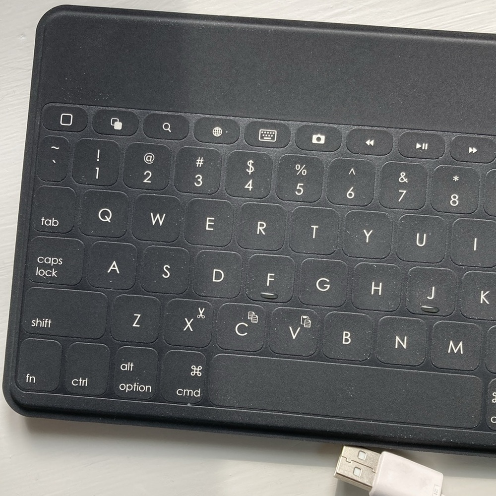 Logitech Keys-to-Go wireless keyboard - Picture 4 of 4